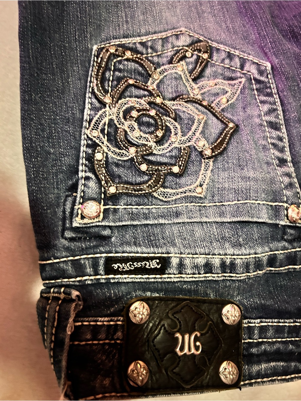 Miss Me Blue skinny Jeans with Embroidered Floral Pocket